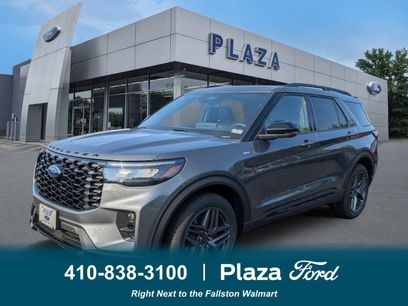 New 2025 Ford Explorer ST-Line w/ Premium Package