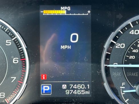 Used 2022 Subaru Ascent Limited w/ Technology Package image 9