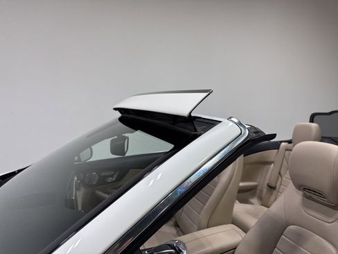 Used 2017 Mercedes-Benz C 300 4MATIC Cabriolet image 17