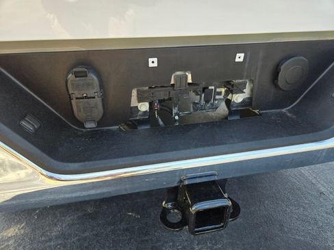 Used 2025 Chevrolet Silverado 2500 LT AWD/4WD image 18