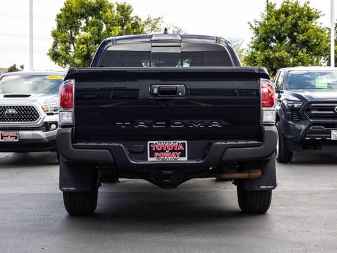 Certified 2020 Toyota Tacoma TRD Off-Road image 11