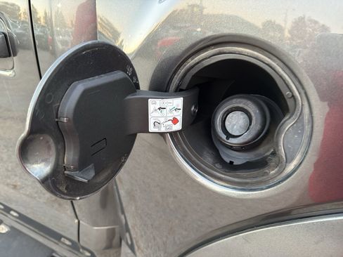 Used 2019 Ford F150 Raptor w/ Equipment Group 802A Luxury image 22