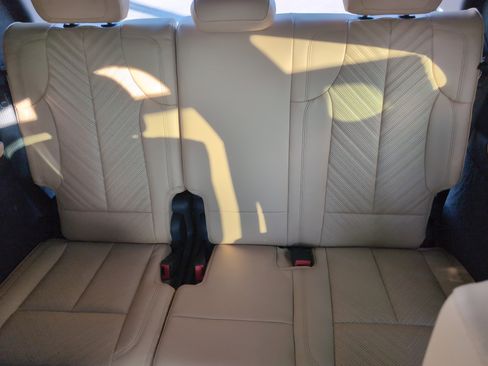 New 2025 Cadillac Escalade IQ Sport 2 w/ LPO, ONYX Package image 27