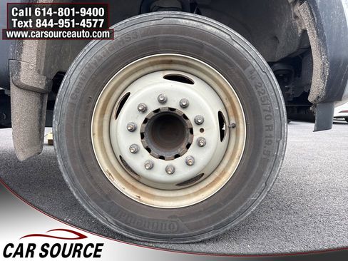 Used 2019 Ford F550 2WD Regular Cab Super Duty image 29