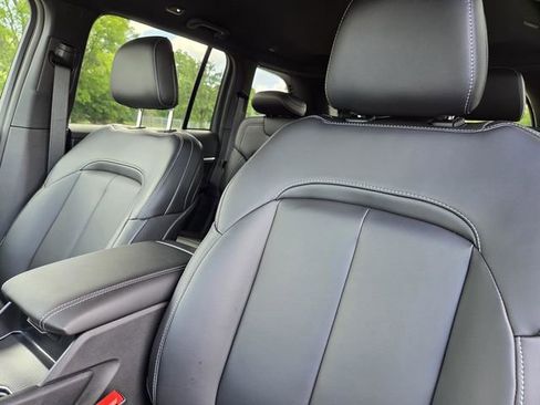 New 2026 Jeep Grand Cherokee Limited AWD/4WD image 24