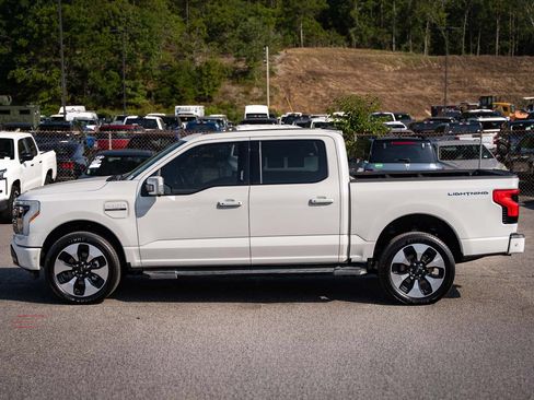 Certified 2022 Ford F150 Lightning Platinum AWD/4WD image 4