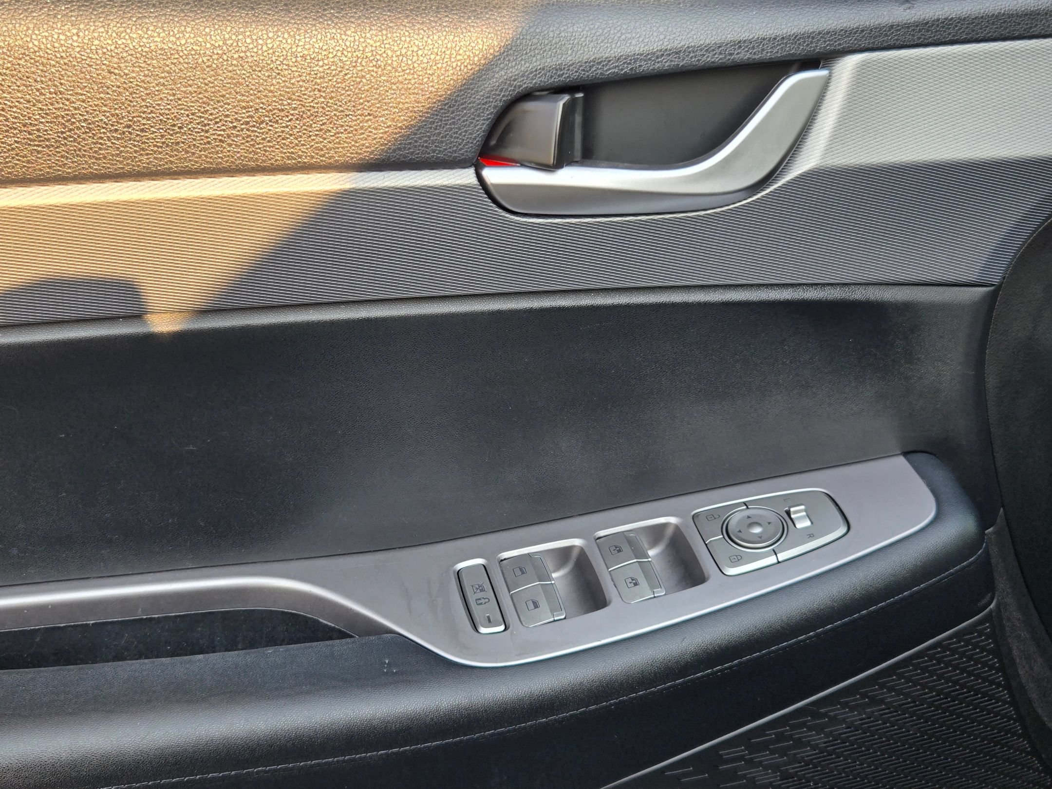 Used 2021 Hyundai Palisade SEL FWD image 21