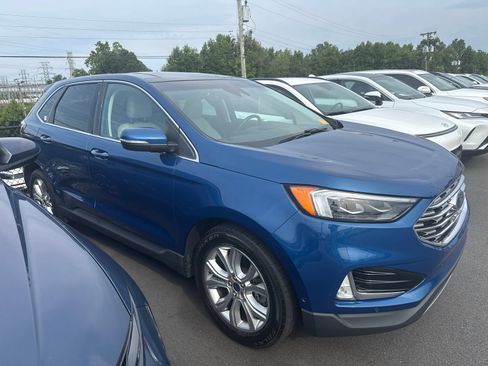 Used 2020 Ford Edge Titanium AWD/4WD image 6