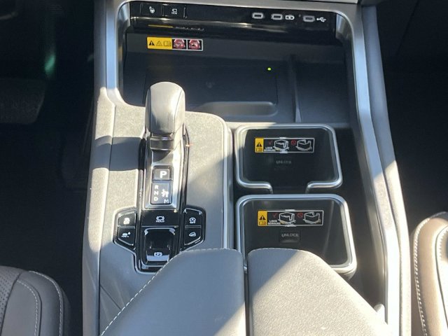 Certified 2026 Lexus TX 350 AWD w/ Technology Package image 17