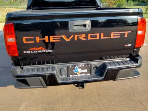 Used 2021 Chevrolet Colorado W/T w/ Custom Special Edition image 6