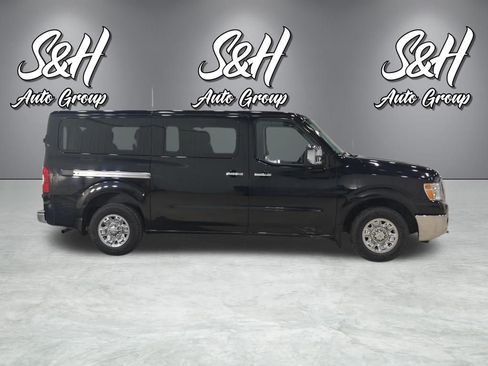 Used 2019 Nissan NV 3500 SL image 17