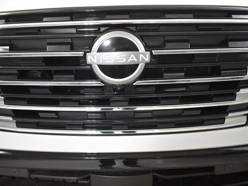 Certified 2025 Nissan Rogue Platinum AWD/4WD image 41