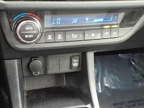 Used 2014 Toyota Corolla S FWD image 23