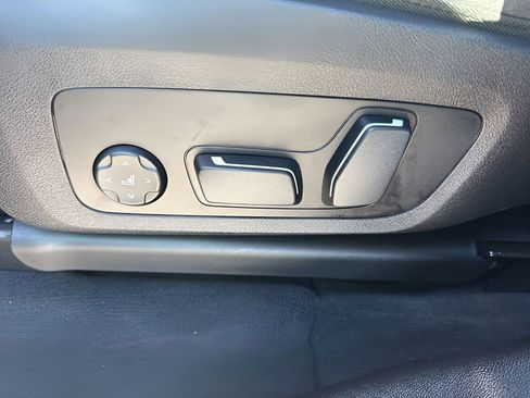 Used 2024 BMW X3 xDrive30i w/ Convenience Package image 10