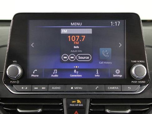 Certified 2024 Nissan Altima 2.5 SR image 7