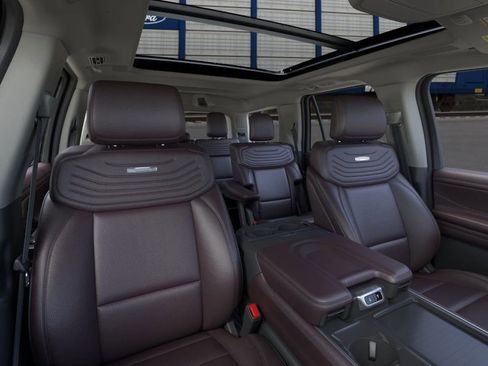 New 2025 Ford Expedition Platinum w/ Platinum Ultimate Package image 32