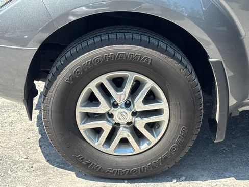 Used 2019 Nissan Frontier SV AWD/4WD image 22
