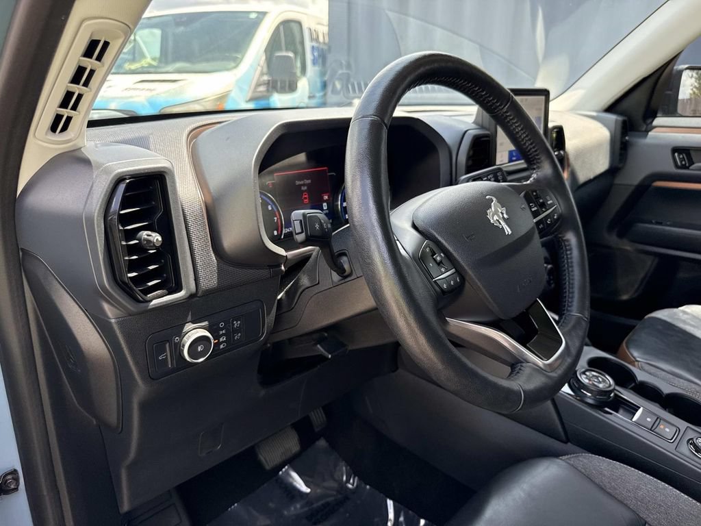 Used 2022 Ford Bronco Sport Outer Banks w/ Tech Package AWD/4WD image 23