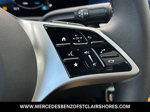 Used 2025 Mercedes-Benz CLA 250 4MATIC image 25