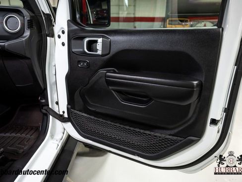 Used 2020 Jeep Wrangler Unlimited Rubicon w/ Quick Order Package 28Y Recon AWD/4WD image 26