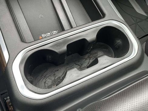 Used 2020 Chevrolet Silverado 1500 High Country w/ Technology Package image 22