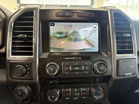 Used 2016 Ford F150 XLT w/ Equipment Group 302A Luxury AWD/4WD image 23