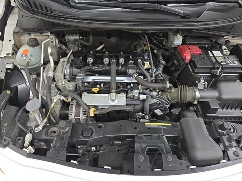 Used 2021 Nissan Versa SV image 34