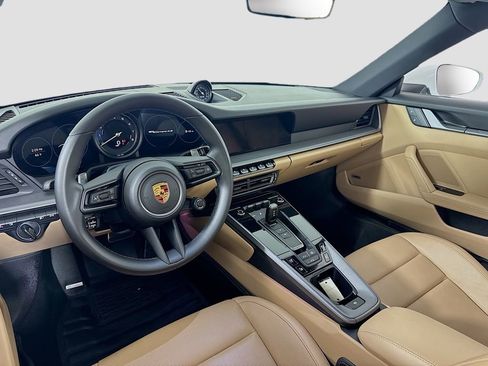 Certified 2024 Porsche 911 Carrera 4S w/ Premium Package AWD/4WD image 29