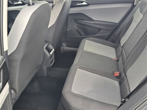 Used 2023 Volkswagen Taos S image 12