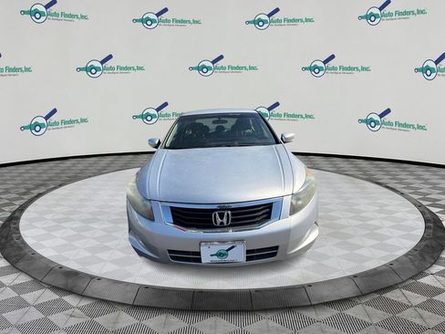 Used 2010 Honda Accord LX-P image 3