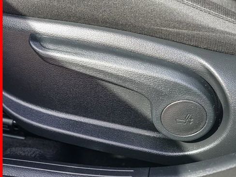 Certified 2023 Kia Forte LXS image 22