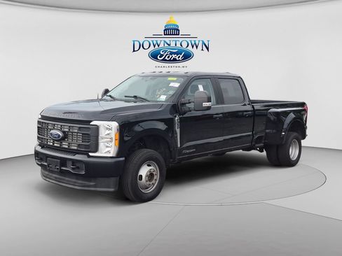 Used 2023 Ford F350 XL w/ XL Driver Assist Package AWD/4WD image 7