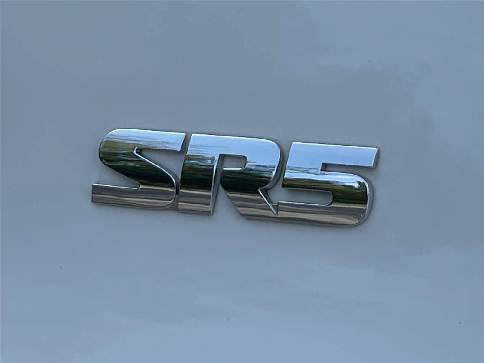 Used 2019 Toyota 4Runner SR5 Premium AWD/4WD image 10