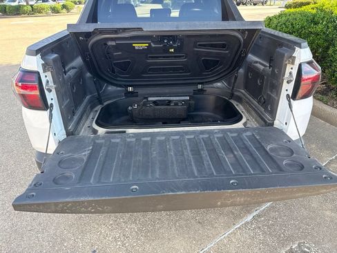 Used 2025 Hyundai Santa Cruz SEL FWD image 18