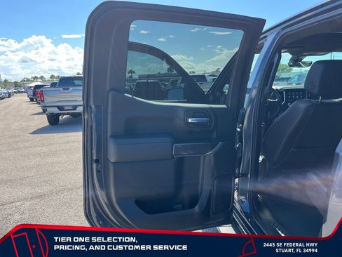 Used 2021 GMC Sierra 1500 AT4 w/ AT4 Value Package AWD/4WD image 30