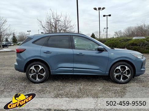 Used 2023 Ford Escape ST-Line Select image 10