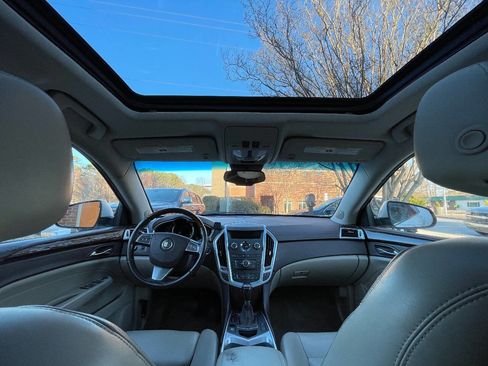 Used 2011 Cadillac SRX Performance image 31