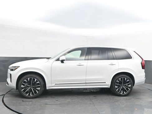 New 2026 Volvo XC90 B6 Plus image 4