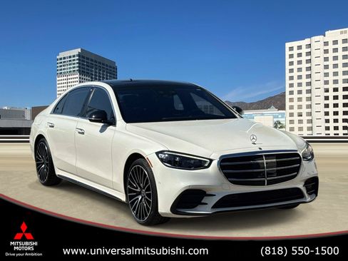 Used 2022 Mercedes-Benz S 500 4MATIC image 1