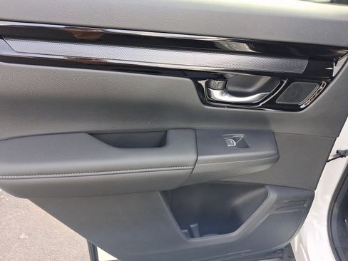 Used 2025 Honda CR-V EX-L image 19
