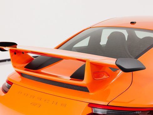 Used 2018 Porsche 911 GT3 RWD image 69