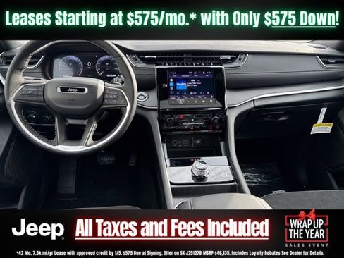 New 2025 Jeep Grand Cherokee Altitude image 19