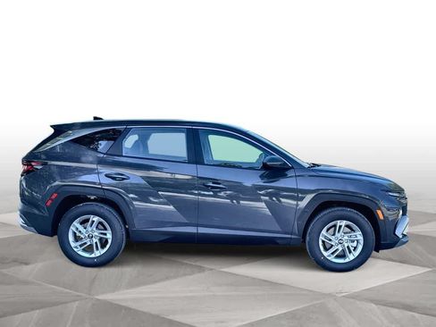 New 2026 Hyundai Tucson SE FWD image 9