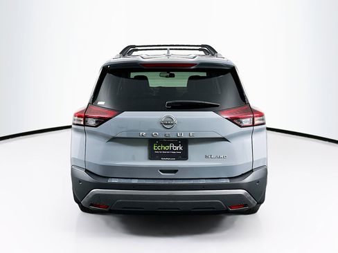 Used 2023 Nissan Rogue SL image 7