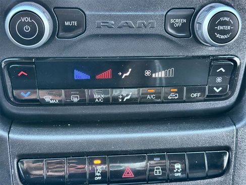 Used 2023 RAM ProMaster 3500 w/ Driver Convenience Group image 16