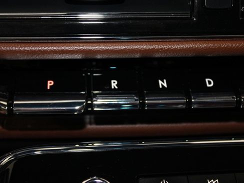 Used 2024 Lincoln Navigator L Reserve AWD/4WD image 57