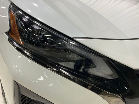 Used 2024 Nissan Altima 2.5 SR image 24