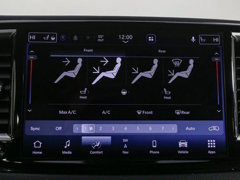 Used 2021 Chrysler Pacifica Touring-L image 25