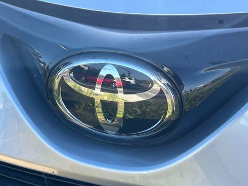 Used 2017 Toyota RAV4 LE w/ Carpet Mat Package FWD image 13