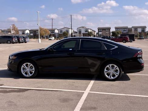 Used 2025 Honda Accord LX image 3